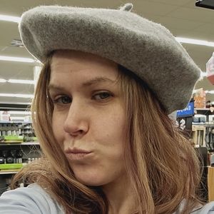 Meet your Posher, Jackalyn